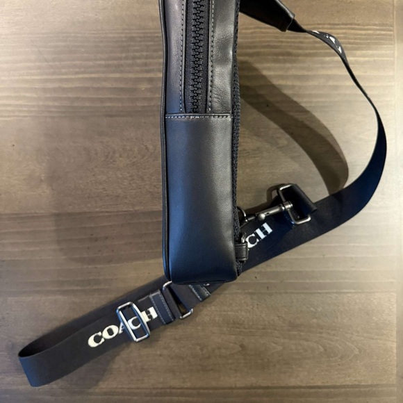 •new• Coach Sullivan Pack in gunmetal chalk multi Signature Canvas - Picture 5 of 9